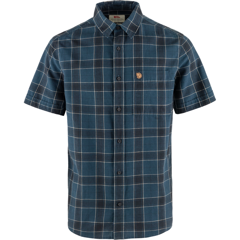 Fjällräven Men's Övik Travel Shirt Short Sleeve Indigo Blue-Dark Navy Fjällräven Men's Övik Travel Shirt Short Sleeve Indigo Blue-Dark Navy