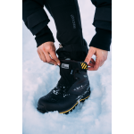 Jack Wolfskin Women's 1995 Series Texapore Mid Black / Burly Yellow XT