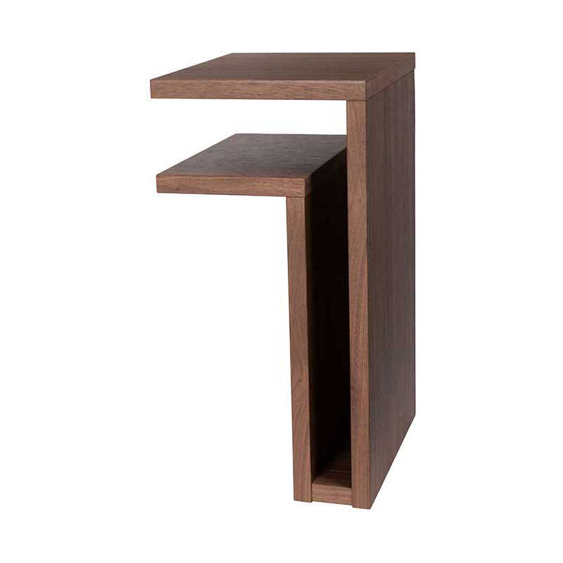 Maze F-Shelf Vägghängt Sängbord Valnöt Maze F-Shelf Vägghängt Sängbord Valnöt